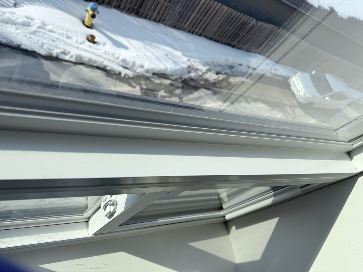 Clean window sill after Trydentt mold remediation cleaning in London Ontario